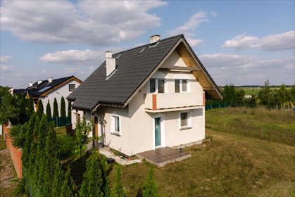 Nowoczesny dom 130 m² z dużą działką blisko jeziora dom Skalin