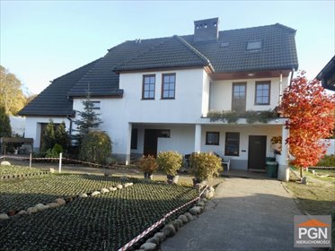 Do sprzedania dom 253 m² z dużą działką 3506 m² w Kamieniu Pomorskim dom KAMIEŃ POMORSKI