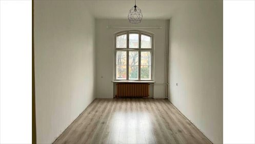 Wysokie, jasne 2 pokoje w centrum Oławy - zapraszam mieszkanie Oława, 1 Maja