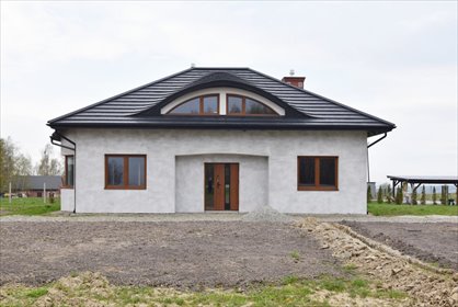 Dom wolnostojący 121 m2 z widokiem i działką 7,9 ara dom Wola Rafałowska