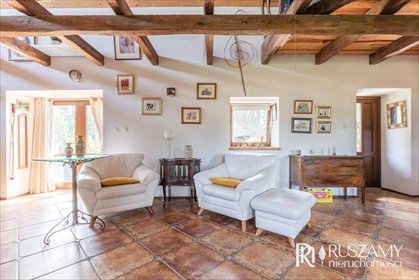 Urokliwy dom z tradycją i nowoczesnością, 130 m2 dom Półwieś