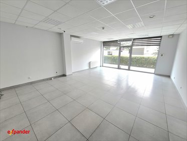 Lokal użytkowy 61 m² z dużą witryną i parkingiem lokal użytkowy Wrocław, ks. Czesława Klimasa