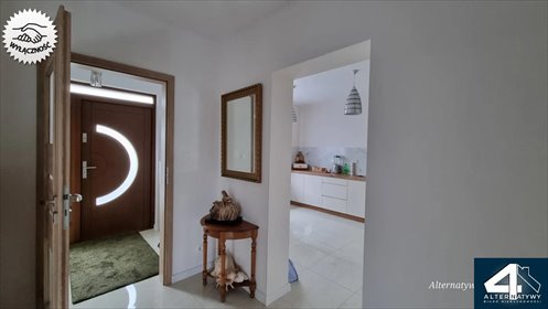 Nowoczesny dom z garażem i dużym tarasem, gotowy do zamieszkania dom Piątek, Sułkowska