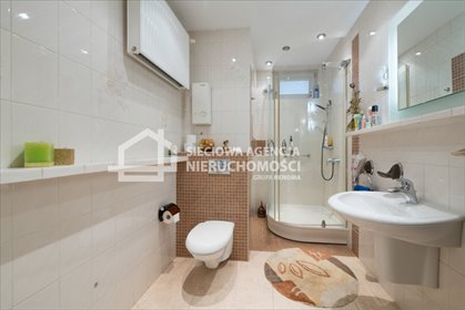 Polecam przestronny dom 320 m² z garażem i tarasami w Miszewie dom Miszewo