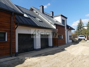 Na sprzedaż przestronny bliźniak 160 m² w Gołkowie dom Gołków