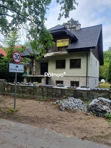 Nowoczesny dom 200 m² z kominkiem i domkiem w Baryczy polecam! dom Barycz