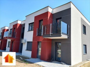 Sprzedam nowoczesny bezczynszowy apartament 3 pok. z balkonem i 2 miejscami mieszkanie Żory, Wodzisławska