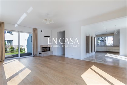 Przestronny dom 300 m2 w Wilanowie z ogrodem i garażem dom Warszawa, Wilanów, Europejska