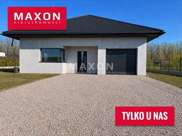 Nowoczesny dom wolnostojący z dużą poddaszem i dużą działką dom Janinów