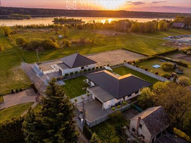 Do sprzedania luksusowy dom 238 m² z przestronnym ogrodem dom Namysłów