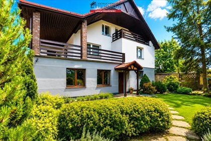 Przestronny dom 350 m² z ogrodem i budynkiem gospodarczym dom Kobylec