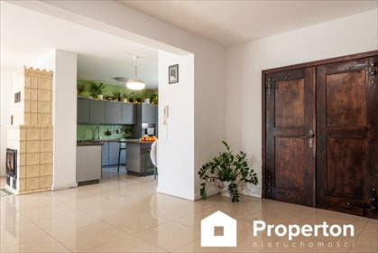 Przestronny dom 318 m² z garażem i dużym ogrodem dom Zielona