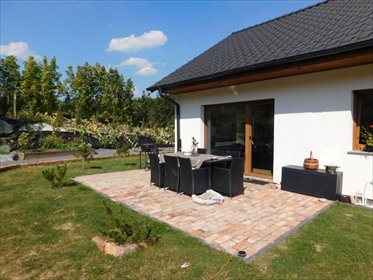 Nowoczesny dom 84 m2 z dużym ogrodem i stajnią w Lutomii Górnej dom Lutomia Górna, Lutomia Górna