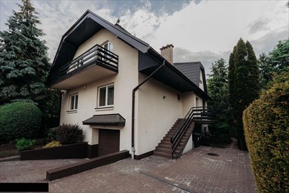 Przestronny dom z kominkiem, garażem i ogrodem dom Radom, Dzierzków, Kaszubska
