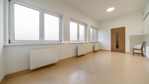 lokal użytkowy na wynajem 130m2 lokal użytkowy Kraków, Bronowice, Bronowice, Jesionowa