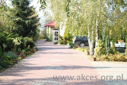 Dom opieki 400 m2 z rozbudową i zarobkiem lokal użytkowy Koczargi Nowe
