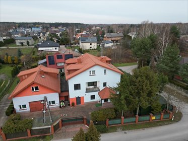 Kompleks 3 budynków, 350 m², inwestycja i wynajem dom Sade Budy, Polna