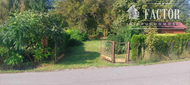 Działka z domkiem, nasadzeniami i fundamentami działka Gorlice