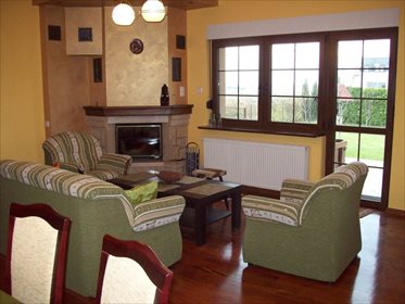 Dom na wynajem Kiełczów 184m2 Foto 3