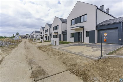 Zapraszam do obejrzenia nowoczesnego domu 135 m² w Siemianowicach dom Siemianowice Śląskie, Pszczelnik, Pole golfowe