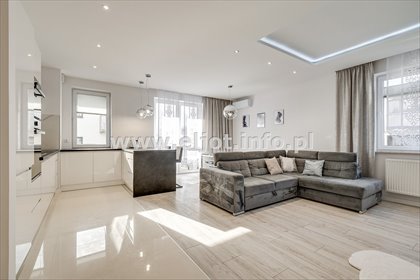 Na wynajem przestronne 69 m² apartament w Katowicach Panewnikach mieszkanie Katowice, Panewniki, Bałtycka