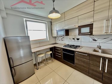 3-pokojowe mieszkanie z balkonem, odświeżone, gotowe do wprowadzenia mieszkanie Krosno, Markiewicza