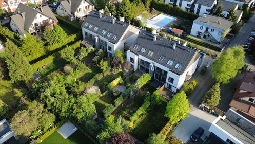 Nowoczesny dom w Krzykach z ogrodem i kominkiem dom Wrocław, Wrocław-Krzyki, Ołtaszyn, Jaspisowa