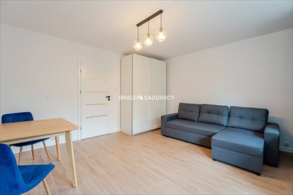 Komfortowe 45 m² mieszkanie z balkonem (2 pokoje) w Krakowie mieszkanie Kraków, Podgórze Duchackie, Trybuny Ludów