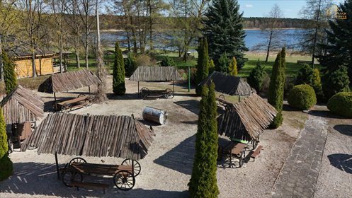 Na sprzedaż ośrodek nad Jeziorem Krasne 7 ha z 80 miejscami lokal użytkowy Krasne