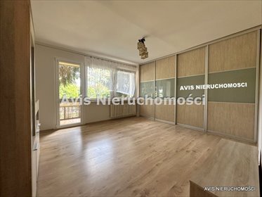 Przestronne 3-pokojowe mieszkanie z balkonem i piwnicą mieszkanie Świdnica