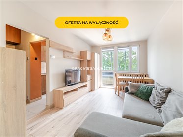 Kawalerka 28,8 m² z balkonem - odświeżona w 2023 Kraków mieszkanie Kraków, Mistrzejowice, os. Złotego Wieku