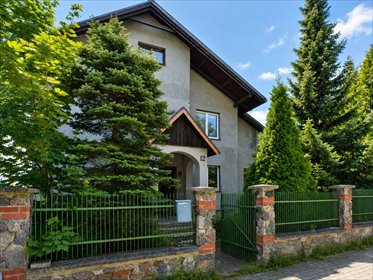 Dom 319 m² z ogrodem i 5 sypialniami (Kolbudy) dom Kolbudy, Ukośna
