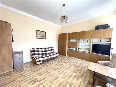 Do sprzedania przestronne mieszkanie 35,35 m² z dużą piwnicą w Będzinie mieszkanie Będzin, Konopnickiej