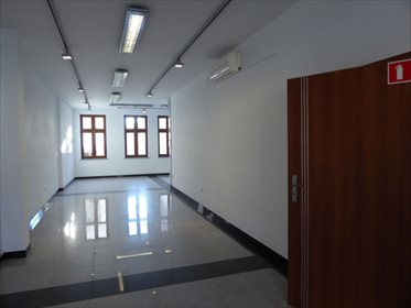 Kamienica w centrum Dzierżoniowa, 333 m², wysokie standardy dom Dzierżoniów