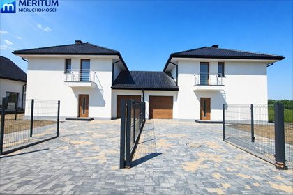 Przestronny bliźniak z garażem, rekuperacją i PV dom Żółwin