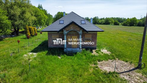 Dom wolnostojący z dużym potencjałem aranżacyjnym dom Ocieka