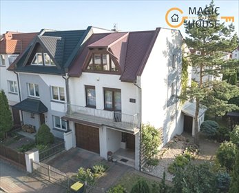 Polecam przestronny dom 266 m² z niezależnym przyziemiem w Żukowie dom Żukowo, Kochanowskiego