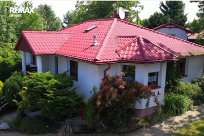 Przestronny dom z ogrodem, garażem i fotowoltaiką dom Cieszyn, Północna