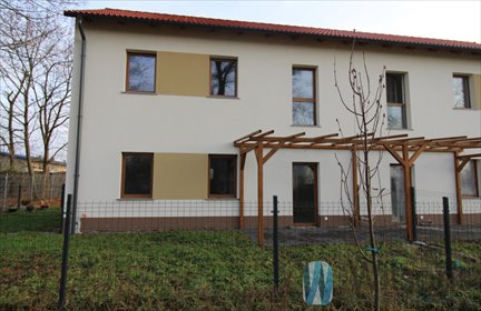 Polecam 3-pokojowe mieszkanie 52 m² z ogródkiem i miejscem parkingowym mieszkanie Miłoszyce