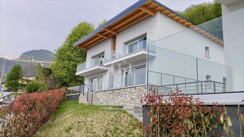 Nowoczesne mieszkanie z panoramicznym widokiem na jezioro Como - polecam! mieszkanie Como