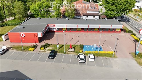 Lokal usługowy 337 m² przy głównej ulicy, parking, adaptacja lokal użytkowy Niemodlin, Opolska
