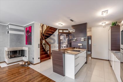 Dom na wynajem Wrocław, Fabryczna, Muchobór Mały, Irlandzka 180m2 Foto 1