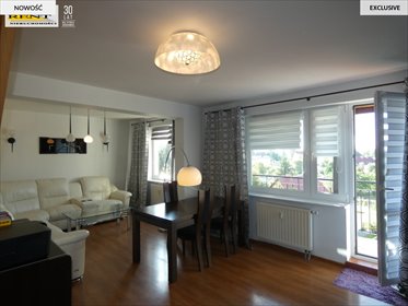 Dwupoziomowe 3-pokojowe mieszkanie z garażem i balkonem mieszkanie Stepnica, os. Osiedle Akacjowe