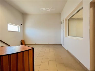 Na wynajem przestronny lokal 159 m² przy ul. Mickiewicza w Głogowie lokal użytkowy Głogów, Biechów, Adama Mickiewicza