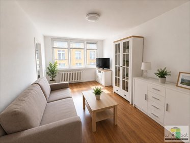 Atrakcyjne 27,71 m² w centrum Dzierżoniowa z pełną infrastrukturą mieszkanie Dzierżoniów