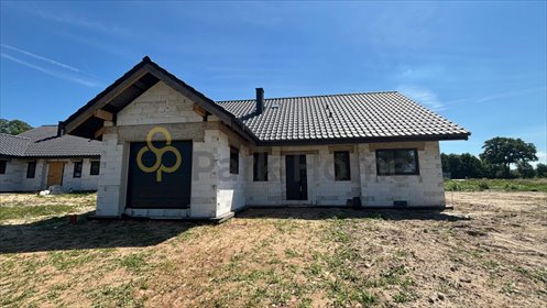 Nowoczesny dom 127 m² z garażem i dużą działką dom Cisów