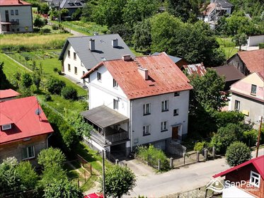 Przestronny dom 216 m² z 4 kondygnacjami i 3 niezależnymi mieszkaniami dom Sanok