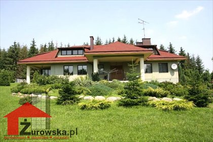 dom na sprzedaż Łask 750 m2