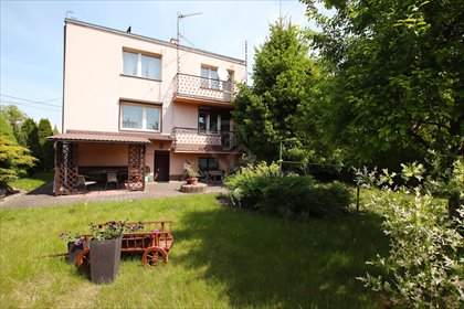 Przestronny dom z ogrodem, garaż i taras w Psie Pole dom Wrocław, Wrocław-Psie Pole, Zakrzów, Stoczniowa