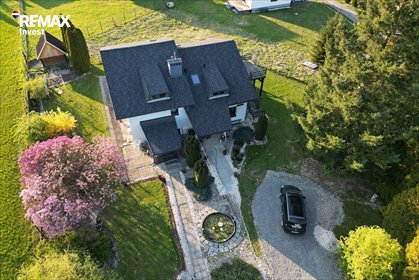 Przestronny dom z potencjałem, 7 pokoi, poddasze do wykończenia. dom Bielsko-Biała, Pisarska